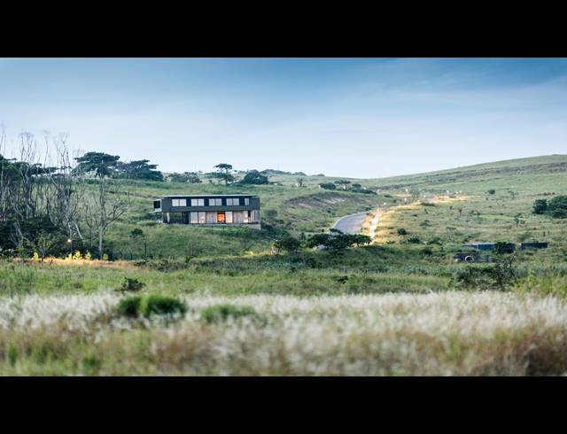 2 BEDROOM FLAT FOR SALE IN ZULULAMI LUXURY COASTAL ESTATE